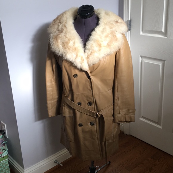 Vintage Coat - Picture 1 of 3